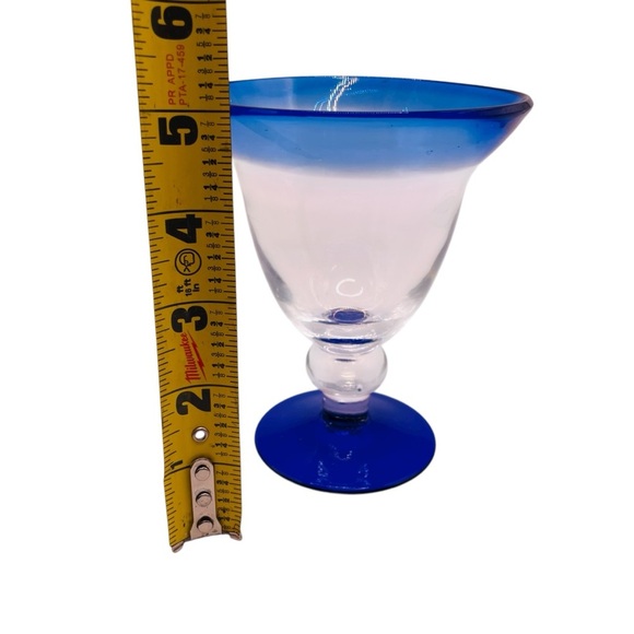 Vintage Mexican Hand Blown Cobalt Blue Rim/Bottom Wine Glasses Goblets Set of 4 - Picture 13 of 16